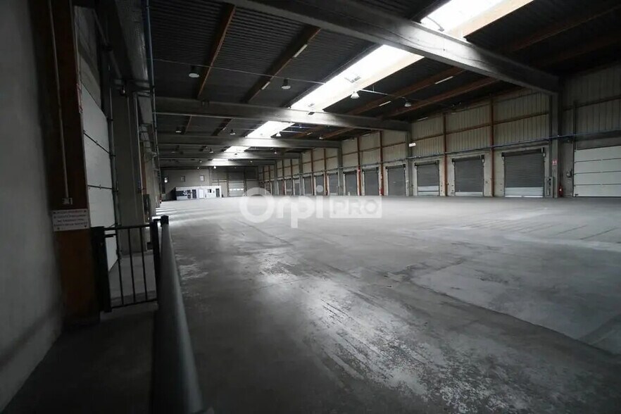 Light Industrial in Dijon to rent - Building Photo - Image 1 of 9