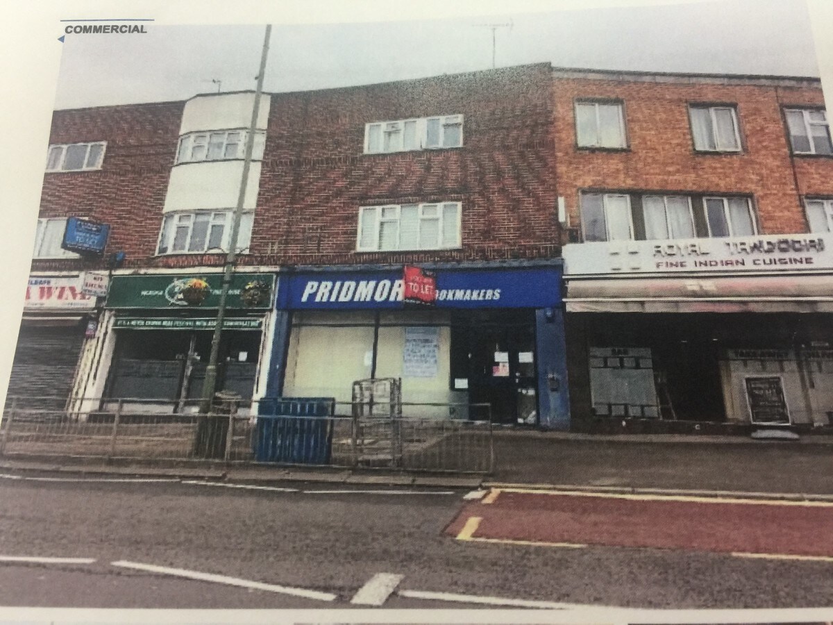 207 Godstone Rd, Whyteleafe CR3 0EL UK