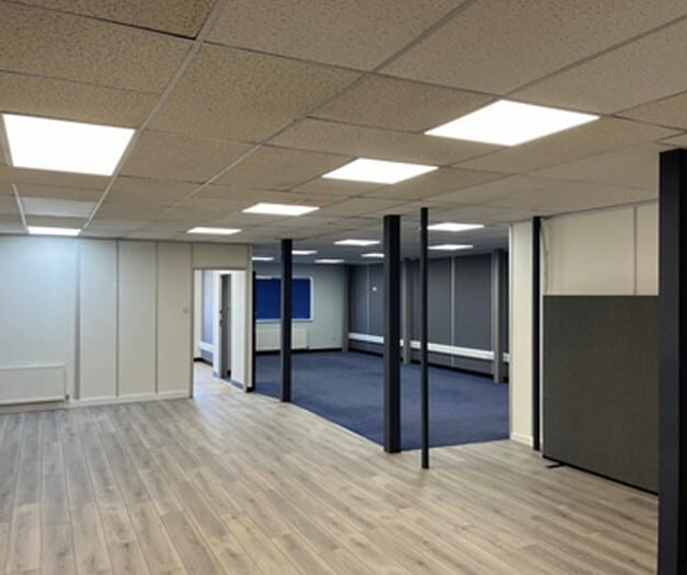 Martinfield, Welwyn Garden City to rent Interior Photo- Image 1 of 2