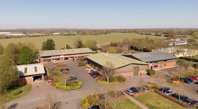 Warpsgrove Ln, Chalgrove, OXF - Aerial map view