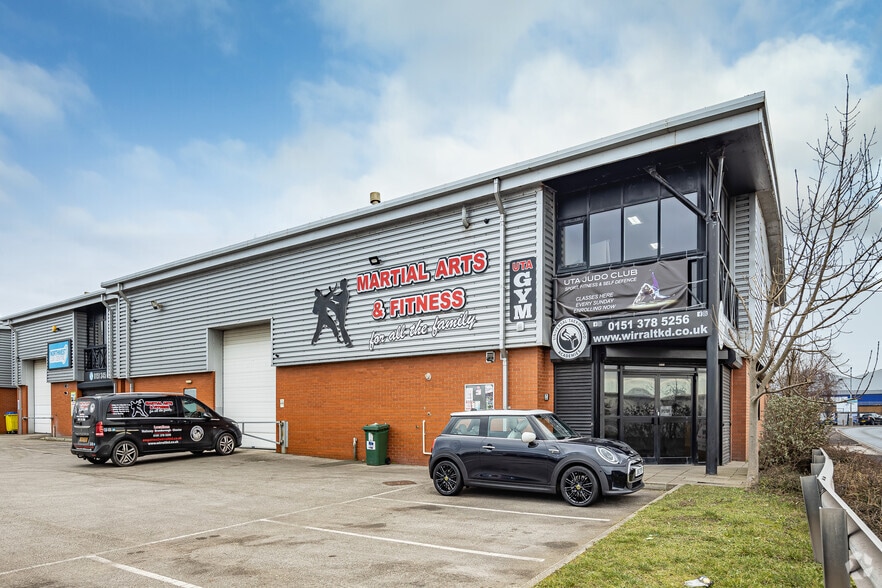 Sovereign Way, Birkenhead for sale - Primary Photo - Image 1 of 1