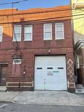 23-25 W 18th St, Bayonne, NJ for rent Building Photo- Image 1 of 9