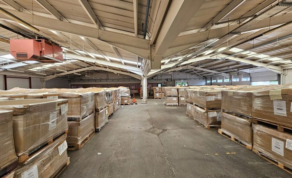 Telford Rd, Glenrothes to rent - Interior Photo - Image 3 of 6