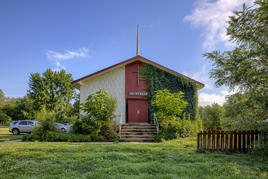 445 Lyon St, Lawrence, KS for sale - Primary Photo - Image 1 of 1