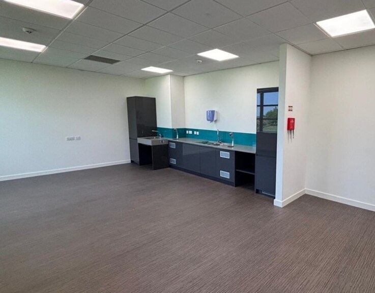 Birmingham Rd, Lichfield to rent Interior Photo- Image 1 of 3