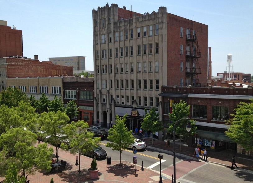 331-335 W Main St, Durham, NC for sale - Building Photo - Image 2 of 12