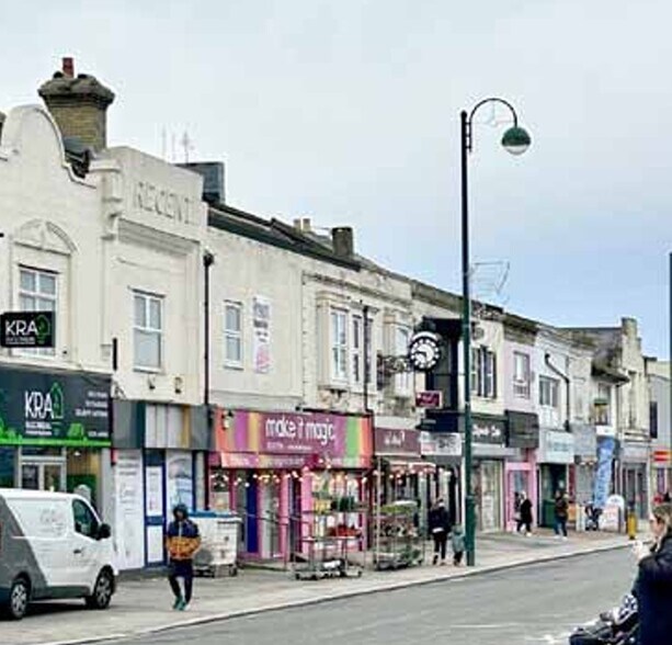 94-96 Shirley High St, Southampton to rent - Building Photo - Image 3 of 3