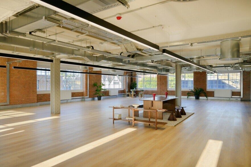 53-79 Highgate Rd, London to rent - Building Photo - Image 2 of 36