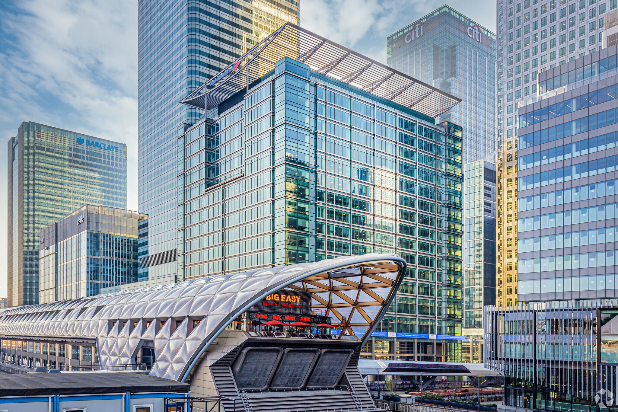 5 Canada Sq, London for sale Primary Photo- Image 1 of 1