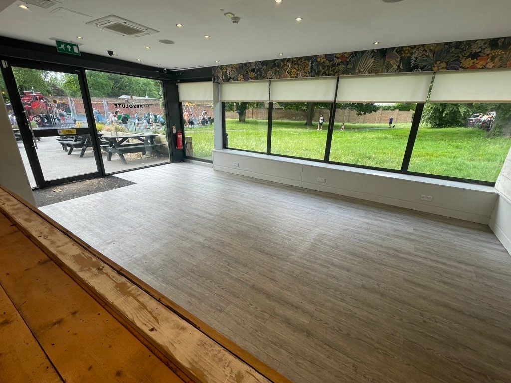 Higginson Park, Pound Ln, Marlow to rent Interior Photo- Image 1 of 2