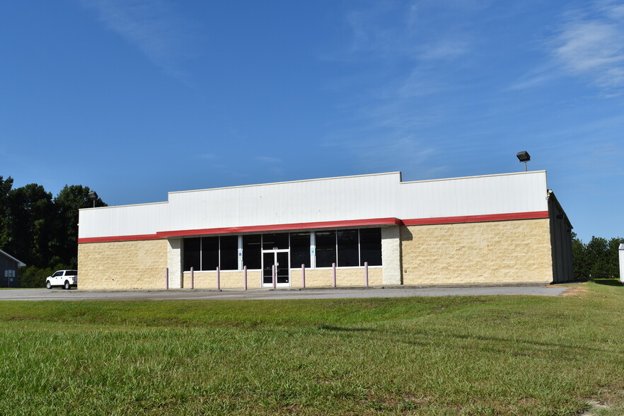 615 S Walnut St, Pamplico, SC for sale - Building Photo - Image 1 of 1