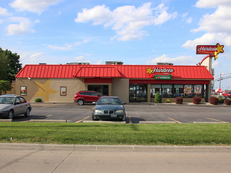 1201 N Market St, Sparta, IL for sale - Primary Photo - Image 1 of 1