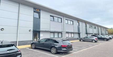 Barton Ln, Abingdon to rent Building Photo- Image 1 of 4