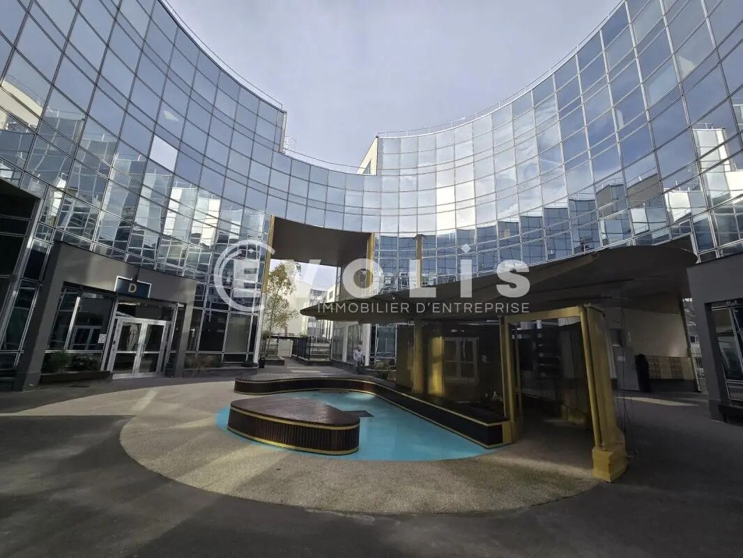 Office in Massy to rent Building Photo- Image 1 of 16