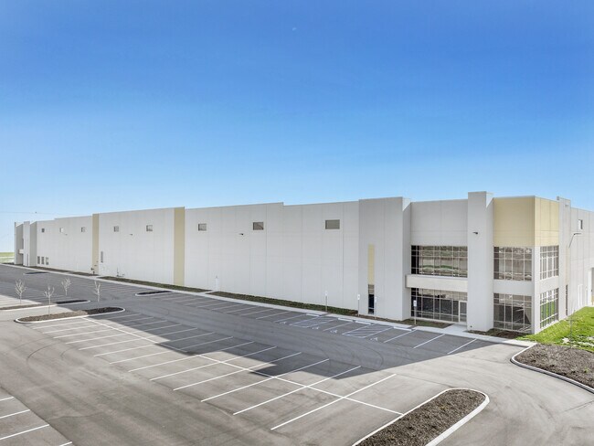 More details for 5625 Enterprise Dr, McCordsville, IN - Industrial to Rent