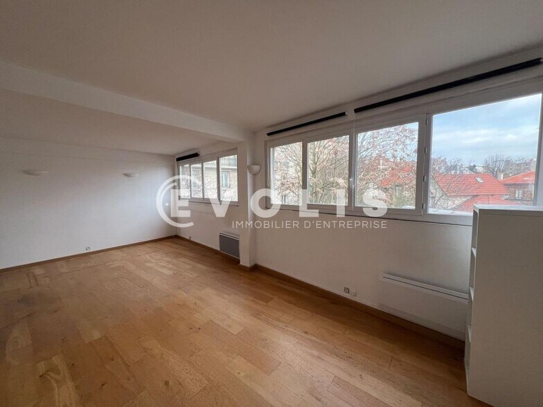 Office in Nogent Sur Marne to rent - Interior Photo - Image 2 of 7