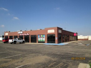 1127 N Interstate 27, Plainview, TX for rent Building Photo- Image 2 of 5