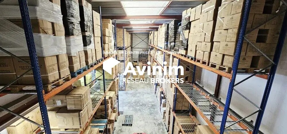 Industrial in Villeparisis to rent Building Photo- Image 1 of 12