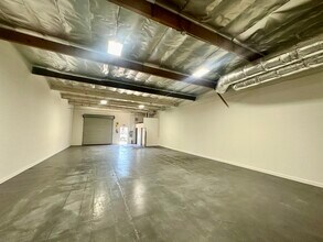 200-220 S Grand Ave, Santa Ana, CA for rent Interior Photo- Image 1 of 5