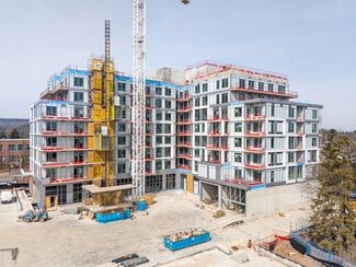 More details for 484-490 Plains Rd E, Burlington, ON - Build-to-Rent for Sale