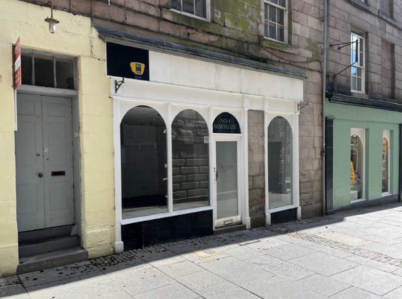 4-10 Marygate, Berwick Upon Tweed for rent - Building Photo - Image 2 of 3