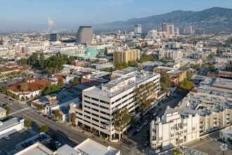 425 E Colorado St, Glendale, CA - AERIAL  map view