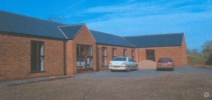 Walton Rd, Lutterworth for rent Primary Photo- Image 1 of 2