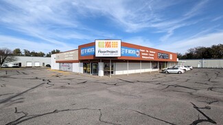 More details for 1900 E Pawnee St, Wichita, KS - Retail for Rent