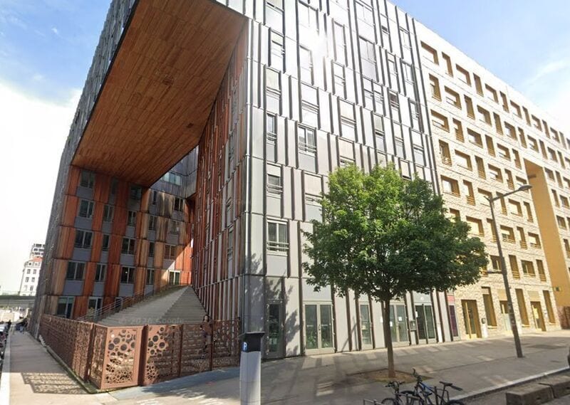 Office in Lyon to rent - Building Photo - Image 1 of 4