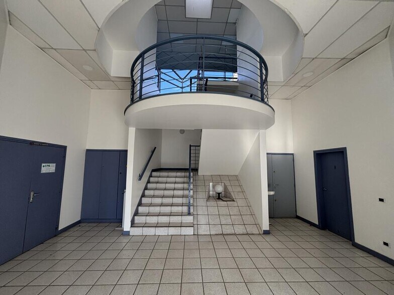 Office in Villepinte to rent - Interior Photo - Image 3 of 14