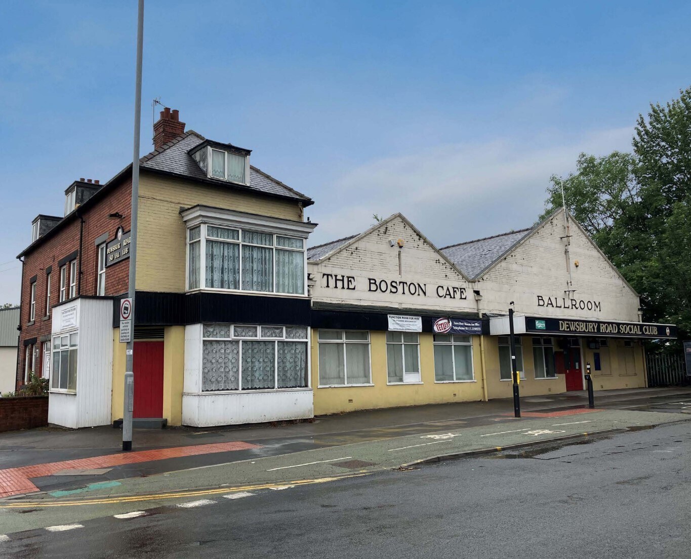 393 Dewsbury Rd, Leeds for sale Primary Photo- Image 1 of 1