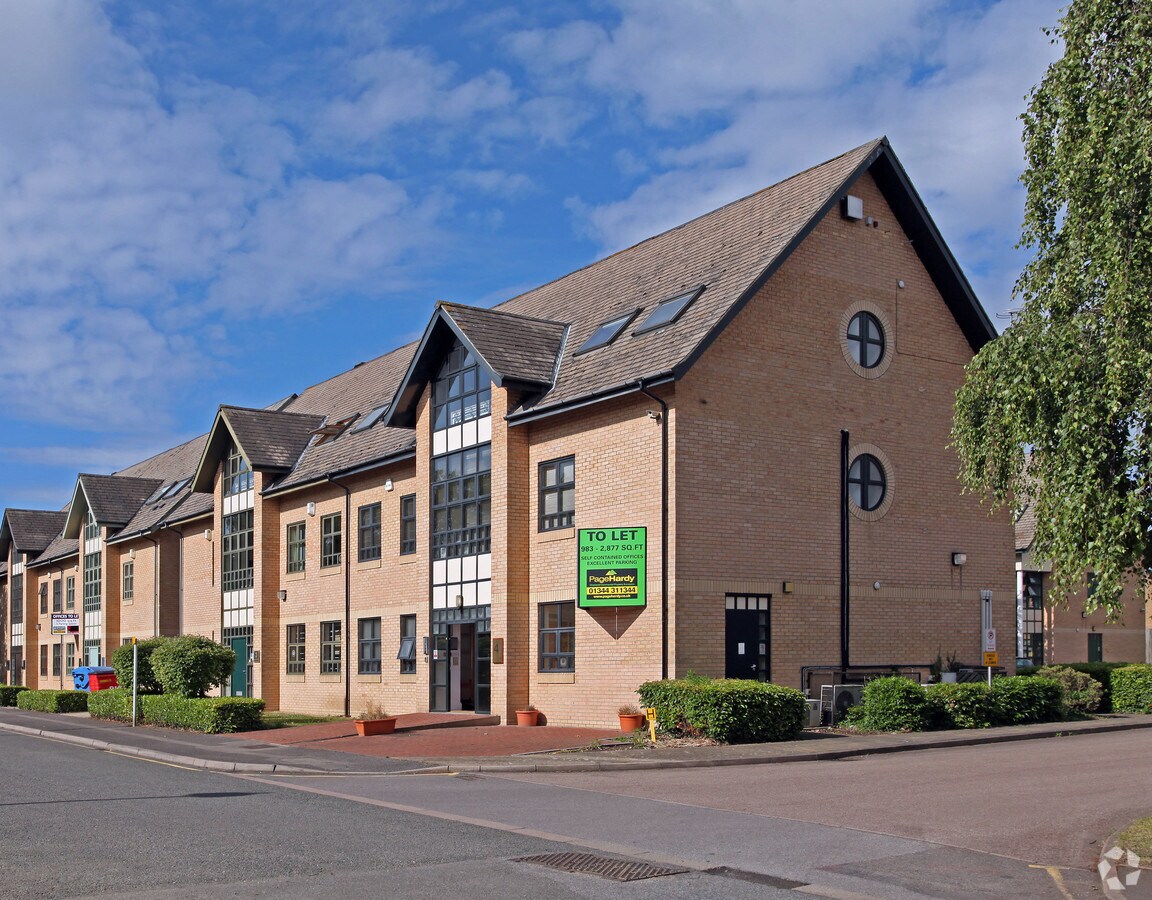 Milbanke Way, Bracknell, RG12 1RP UK