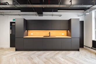 15-17 Young St, London to rent Interior Photo- Image 1 of 10