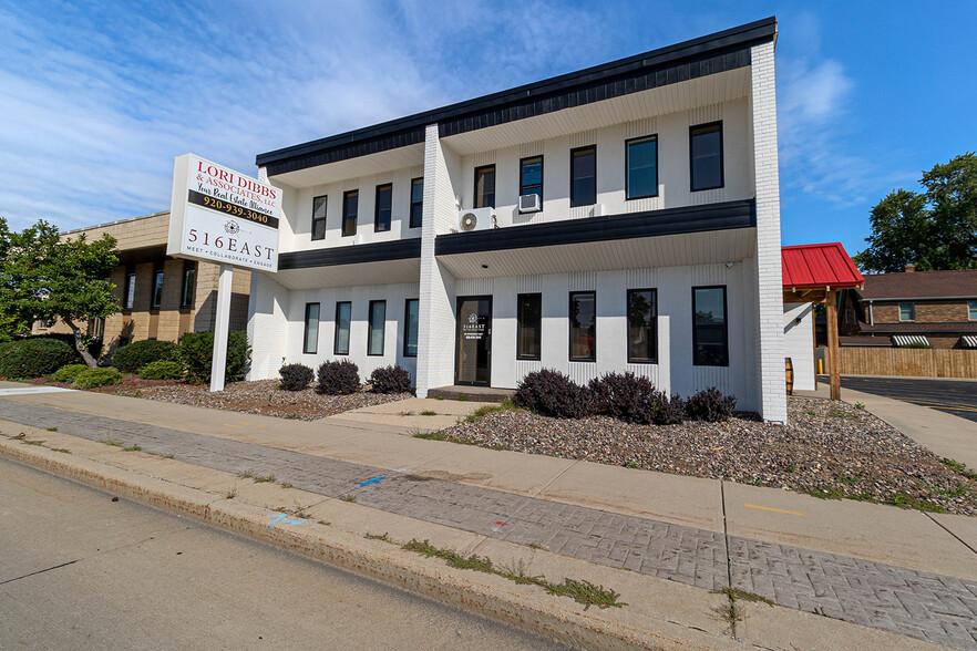 516 E Wisconsin Ave, Appleton, WI for rent - Primary Photo - Image 1 of 11