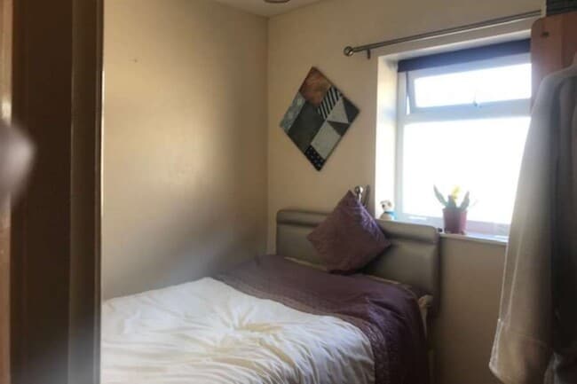 More details for 66 Tulketh St, Southport - Retail for Sale