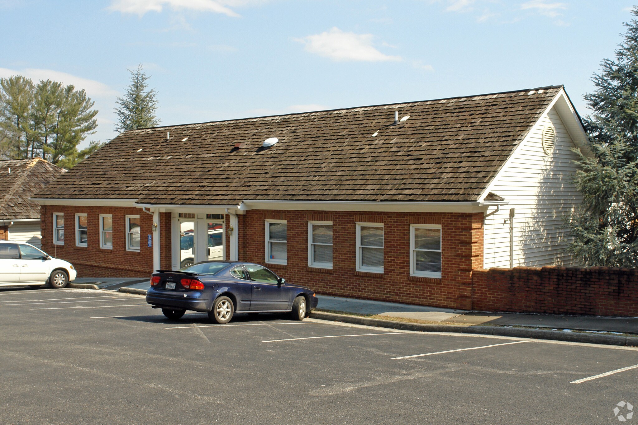 4523 Brambleton Ave, Roanoke 24018 Brambleton Commons