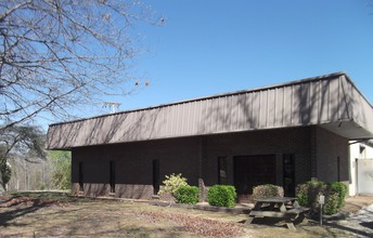 460 McCorkle Ln, Parsons, TN for sale Building Photo- Image 1 of 1