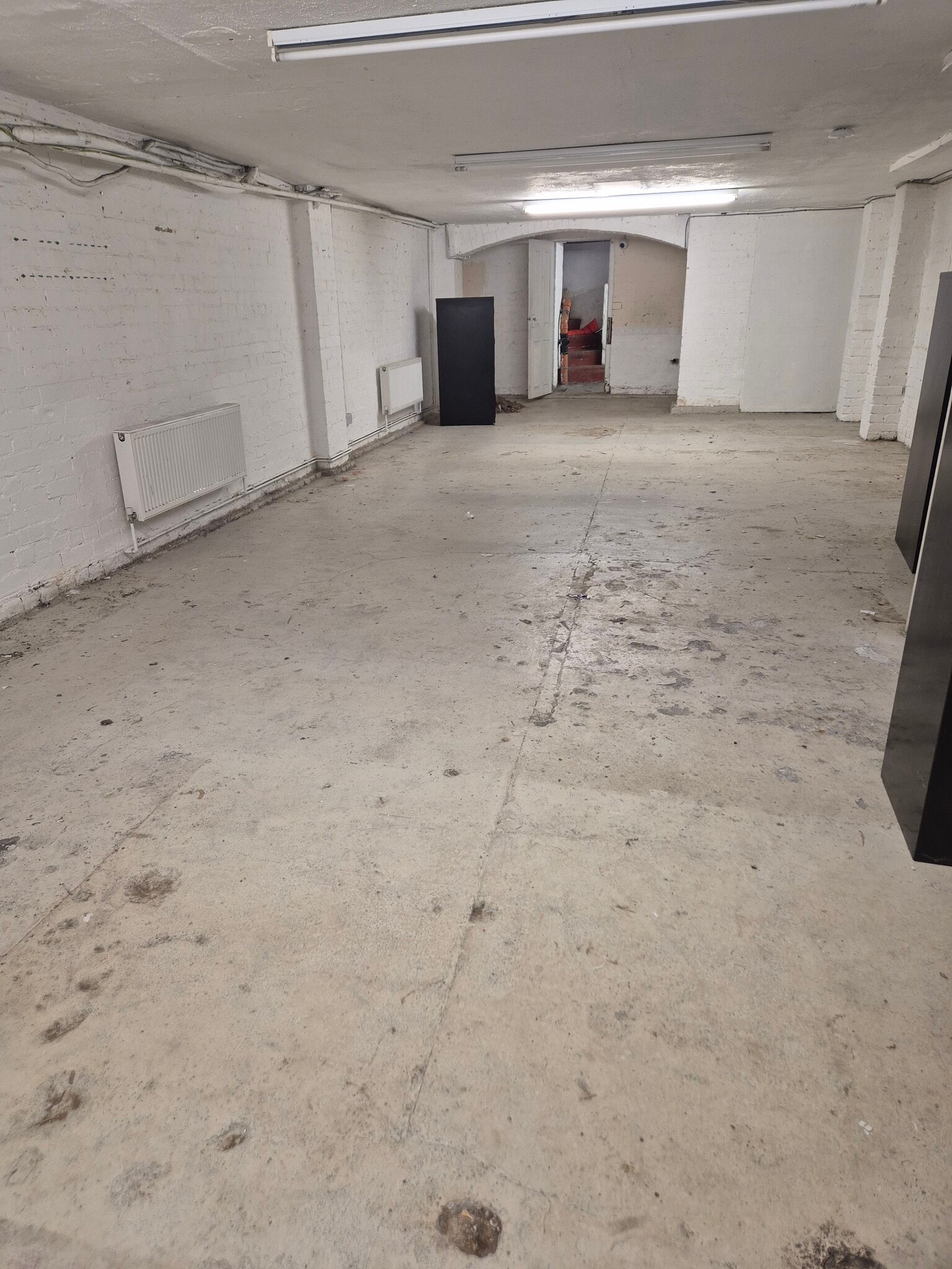 252 Archway Rd, London to rent Interior Photo- Image 1 of 2