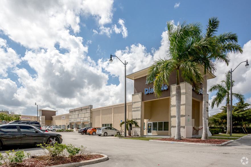 1982-1998 NE 8th St, Homestead, FL for rent - Building Photo - Image 1 of 7