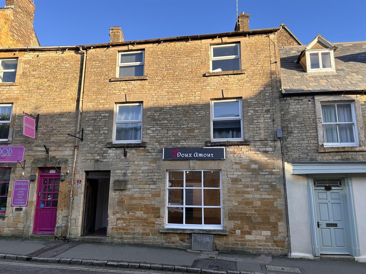 Digbeth St, Stow On The Wold for sale Primary Photo- Image 1 of 1