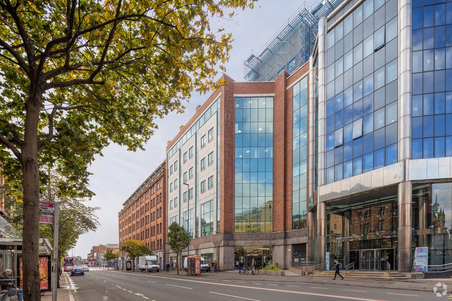 Great Victoria St, Belfast to rent - Building Photo - Image 3 of 3