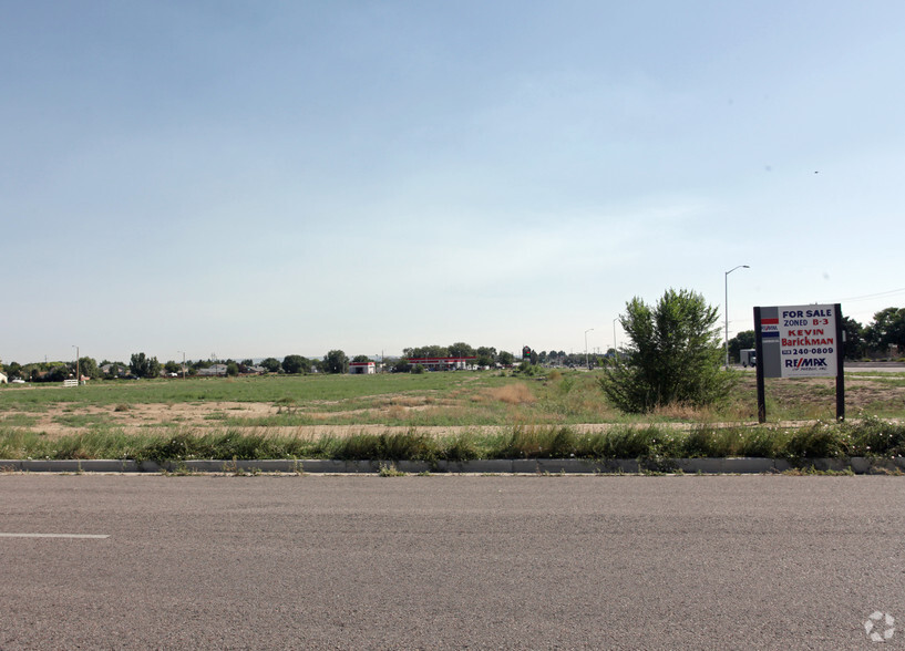 Kingsroyal Blvd, Pueblo 81005 UK