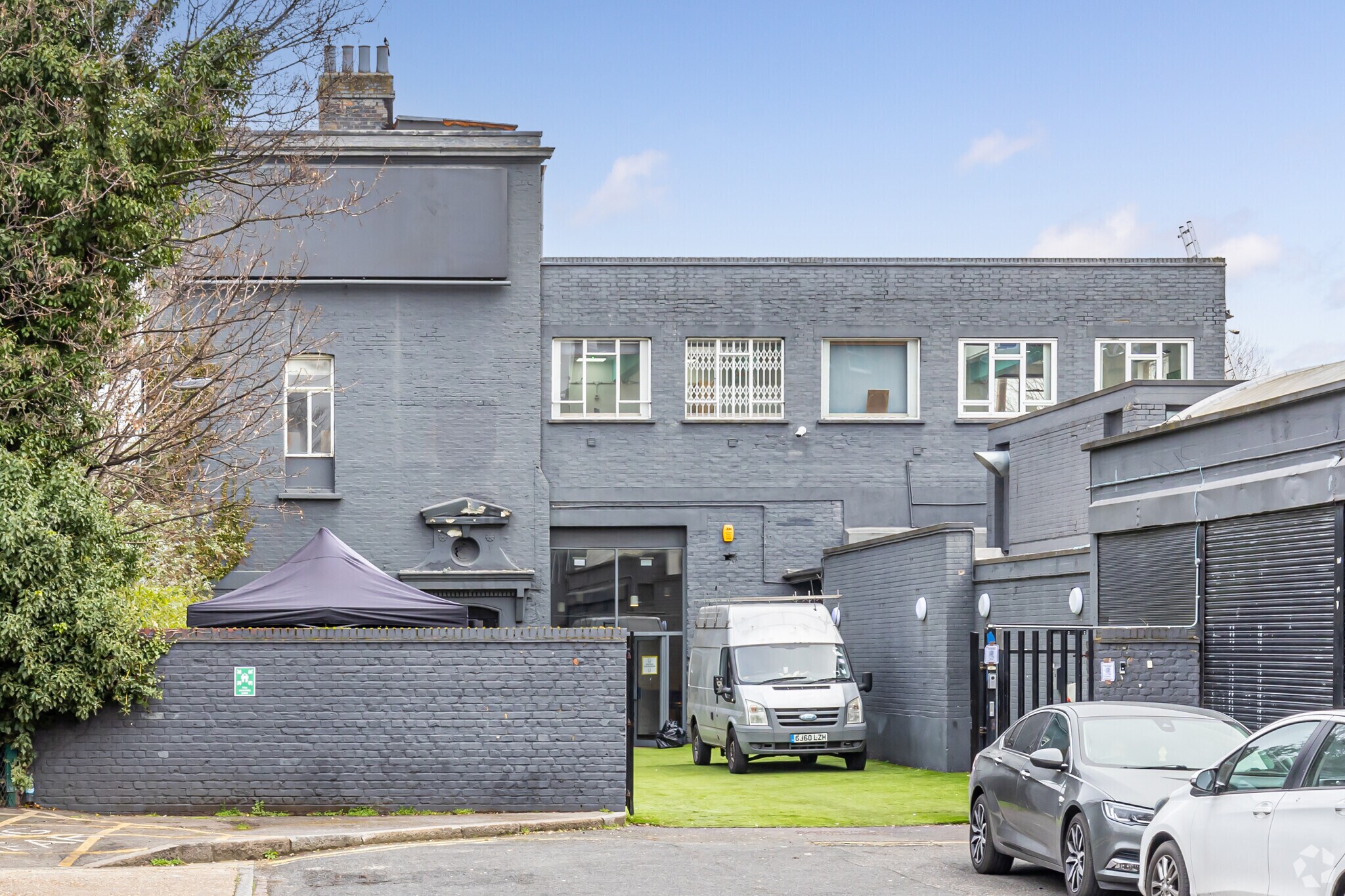 Beaumont Av, London for sale Primary Photo- Image 1 of 1