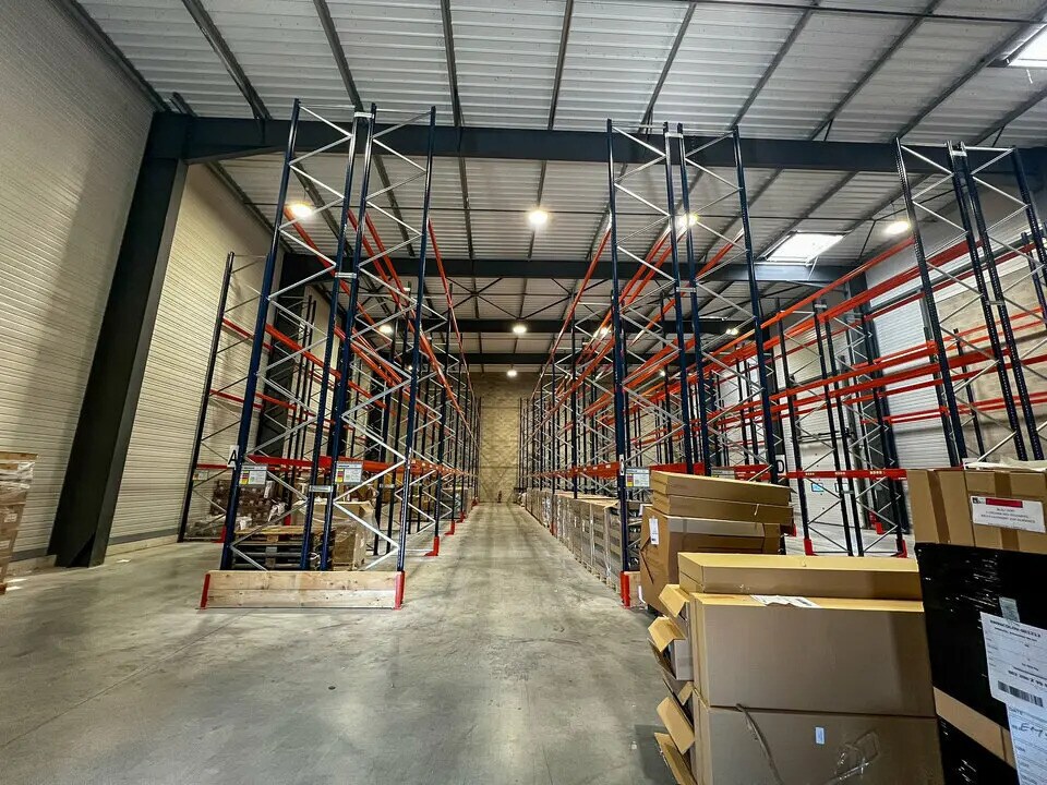 Light Industrial in Avignon to rent Building Photo- Image 1 of 7