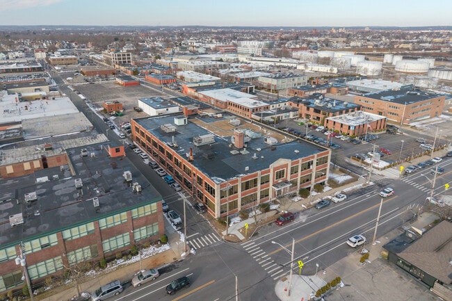 More details for 735 Allens Ave, Providence, RI - Industrial to Rent