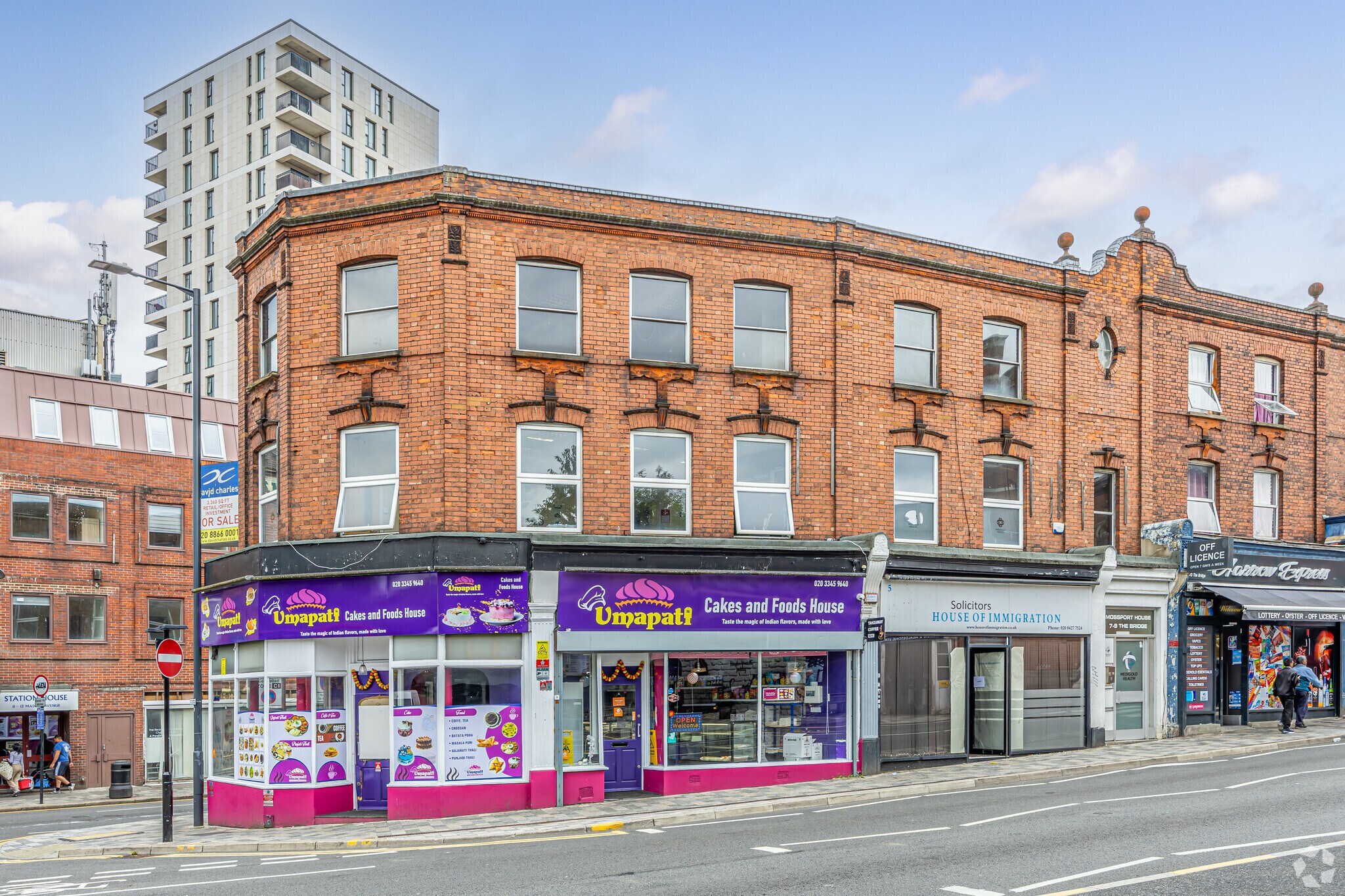 1-9 The Bridge, Harrow for sale Primary Photo- Image 1 of 1