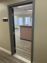 15720 Ventura Blvd, Encino, CA to rent Interior Photo- Image 1 of 9