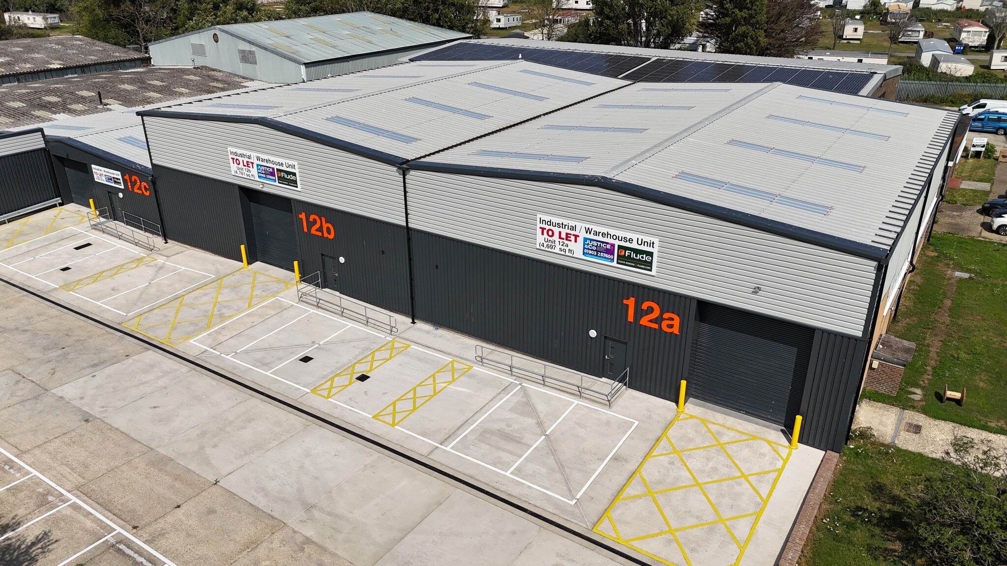 Durban Rd, Bognor Regis to rent Building Photo- Image 1 of 20