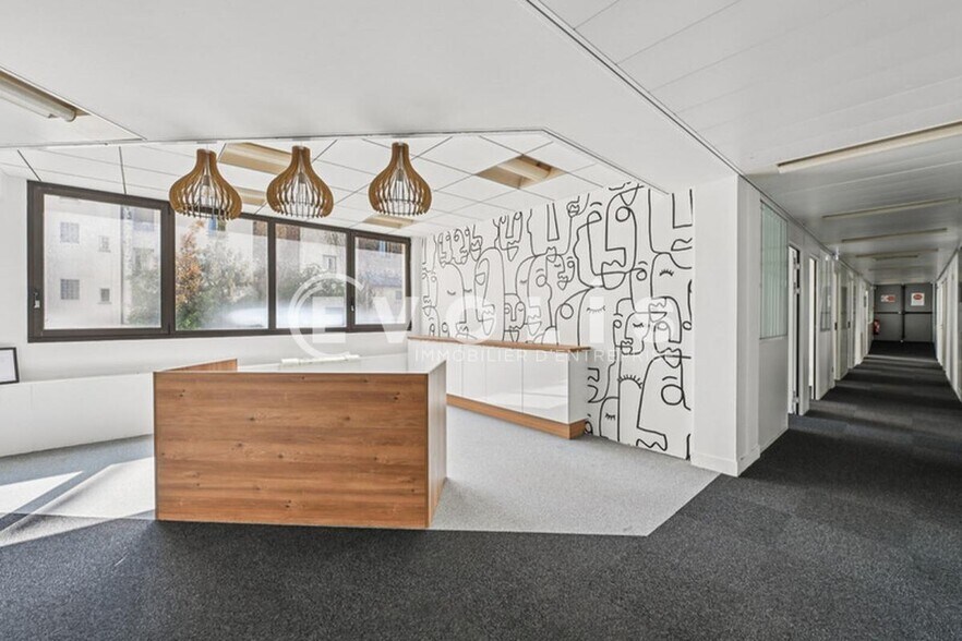 Office in Nogent-sur-Marne to rent - Interior Photo - Image 3 of 13