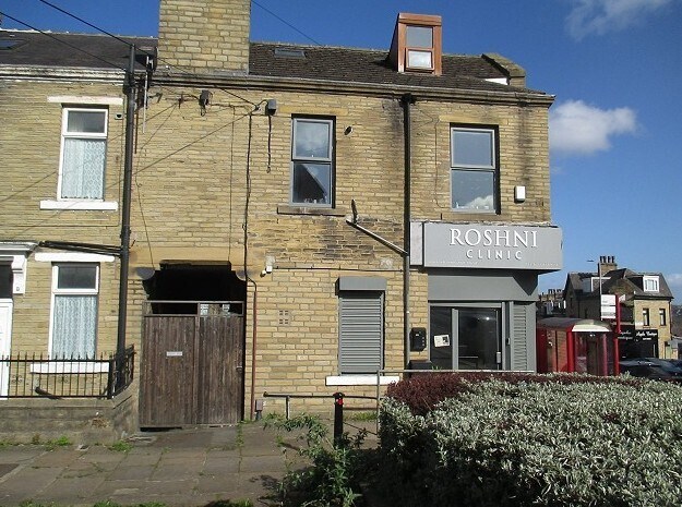 2-4 Victor Ter, Bradford to rent - Building Photo - Image 2 of 2